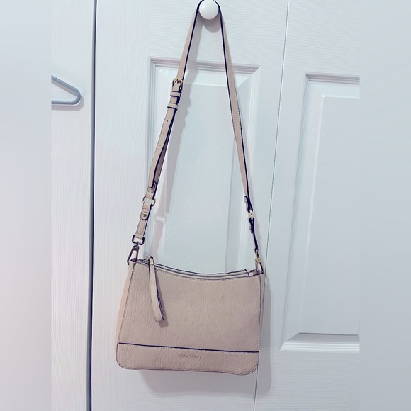 CALVIN KLEIN nude crossbody bag - Picture 2 of 7